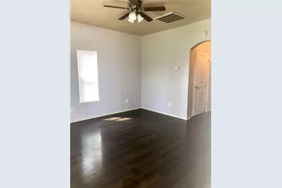 905 Isbell Road, Fort Worth, TX 76114 - Photo 3
