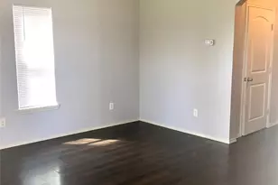 905 Isbell Rd, Fort Worth, TX 76114 - Photo 3