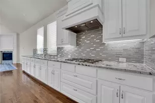 1011 Prairie Ridge Ln, Arlington, TX 76005 - Photo 27