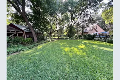 531 S Dallas Avenue, Lancaster, TX 75146 - Photo 15