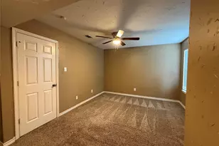 1910 Lombard St, Garland, TX 75043 - Photo 25