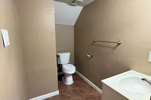 1910 Lombard St, Garland, TX 75043 - Photo 27