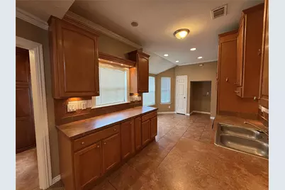 1910 Lombard Street, Garland, TX 75043 - Photo 7
