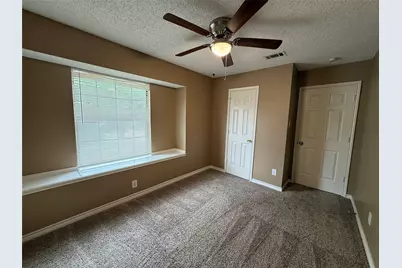1910 Lombard Street, Garland, TX 75043 - Photo 19