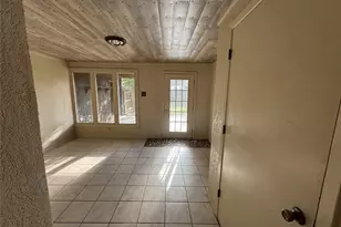 2066 Vine St, Abilene, TX 79602 - Photo 9