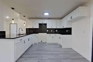 1404 Arvel Cir, Reno, TX 76020 - Photo 5