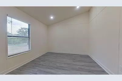 1404 Arvel Circle, Reno, TX 76020 - Photo 11