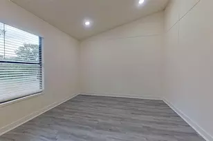 1404 Arvel Cir, Reno, TX 76020 - Photo 11