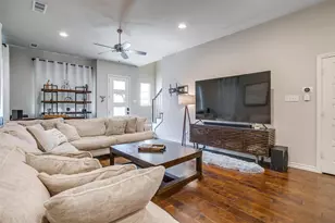 204 Wimberly St, Fort Worth, TX 76107 - Photo 5