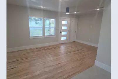 2329 Cass Street, Fort Worth, TX 76112 - Photo 7