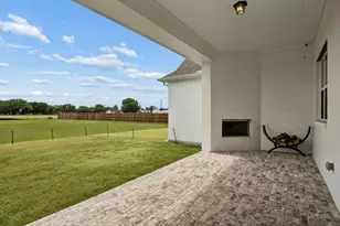 1751 Blackfoot Pkwy, Waxahachie, TX 75165 - Photo 5