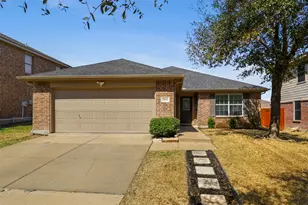 2031 Lake Trail Dr, Heartland, TX 75126 - Photo 1