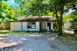 1206 S Edgefield Ave, Dallas, TX 75208 - Photo 1