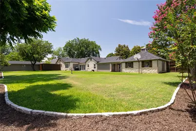 406 E Main Street, Whitesboro, TX 76273 - Photo 23
