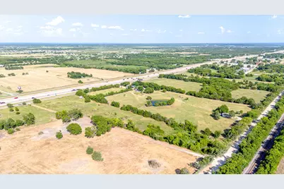 1040 NW McKinney Street, Rice, TX 75155 - Photo 27