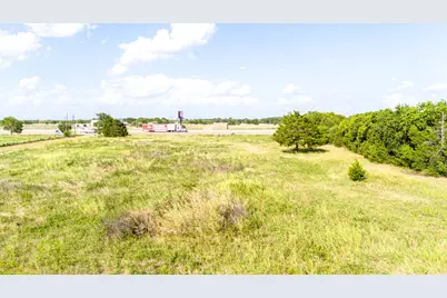 1040 NW McKinney Street, Rice, TX 75155 - Photo 5
