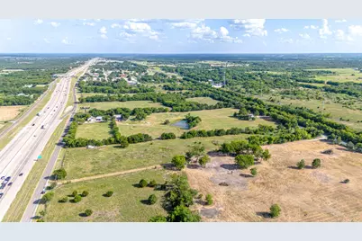 1040 NW McKinney Street, Rice, TX 75155 - Photo 17
