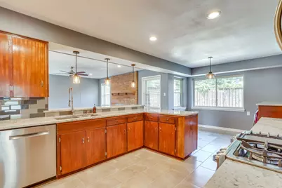 1839 Shelmire Drive, Dallas, TX 75224 - Photo 9
