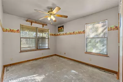 262 N Cheyenne Trail, Springtown, TX 76082 - Photo 13