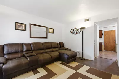 2702 Patricia Loop, Garland, TX 75041 - Photo 5