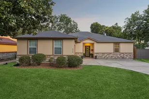 3744 Highgrove Dr, Dallas, TX 75220 - Photo 3