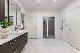 3744 Highgrove Dr, Dallas, TX 75220 - Photo 19