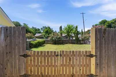 1143 Newport Avenue, Dallas, TX 75224 - Photo 33