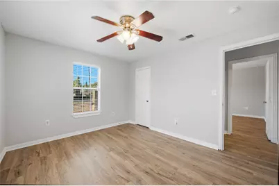 1143 Newport Avenue, Dallas, TX 75224 - Photo 13