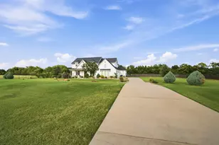 3920 Lizzy Ln, Midlothian, TX 76065 - Photo 3