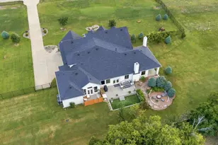 3920 Lizzy Ln, Midlothian, TX 76065 - Photo 37