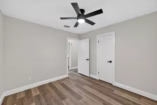 4325 Richard St, Forest Hill, TX 76119 - Photo 13