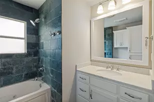 558 Kirkwood Dr, Dallas, TX 75218 - Photo 15
