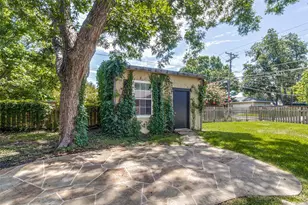 558 Kirkwood Dr, Dallas, TX 75218 - Photo 25