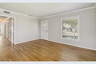 558 Kirkwood Drive, Dallas, TX 75218 - Photo 11