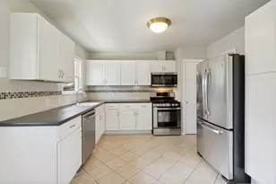 558 Kirkwood Dr, Dallas, TX 75218 - Photo 9