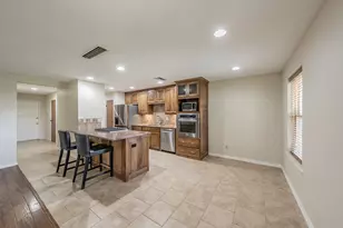 3609 Spring Meadow Ln, Flower Mound, TX 75028 - Photo 11