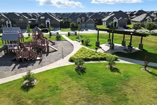 10407 Quail Pointe Rd, Aubrey, TX 76227 - Photo 33