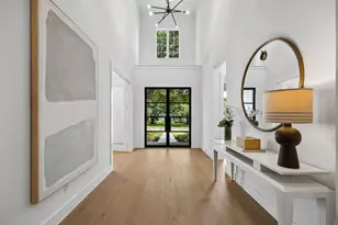 3571 Waldorf Dr, Dallas, TX 75229 - Photo 3