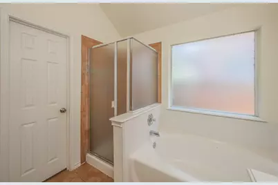 2755 Honey Suckle Drive, Grand Prairie, TX 75052 - Photo 19