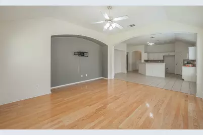 2755 Honey Suckle Drive, Grand Prairie, TX 75052 - Photo 15