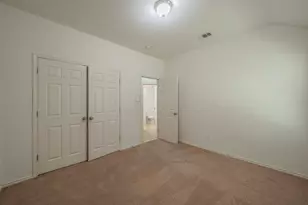 2755 Honey Suckle Dr, Grand Prairie, TX 75052 - Photo 23