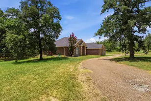 4417 Slayton Rd, Cleburne, TX 76031 - Photo 5