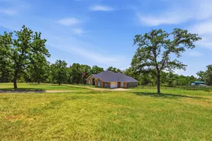 4417 Slayton Rd, Cleburne, TX 76031 - Photo 11