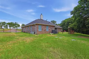 4417 Slayton Rd, Cleburne, TX 76031 - Photo 7