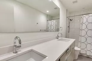 4071 Crown Shore Dr, Dallas, TX 75244 - Photo 9