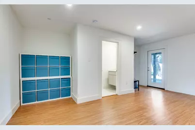 4071 Crown Shore Drive, Dallas, TX 75244 - Photo 11