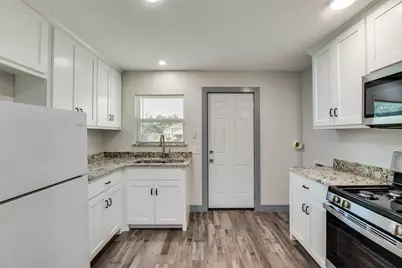 2210 Manor Street, Grand Prairie, TX 75050 - Photo 1