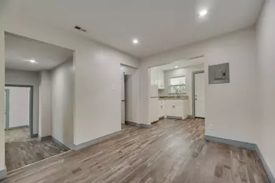 2210 Manor Street, Grand Prairie, TX 75050 - Photo 3