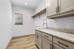 205 Champions Wy, Waco, TX 76657 - Photo 33