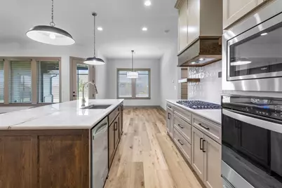 205 Champions Way, Waco, TX 76657 - Photo 13